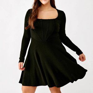 NWT - OGL Move Eco-Mousse Square Neck Corset Ruffle Hem Long Sleeve Dress Black